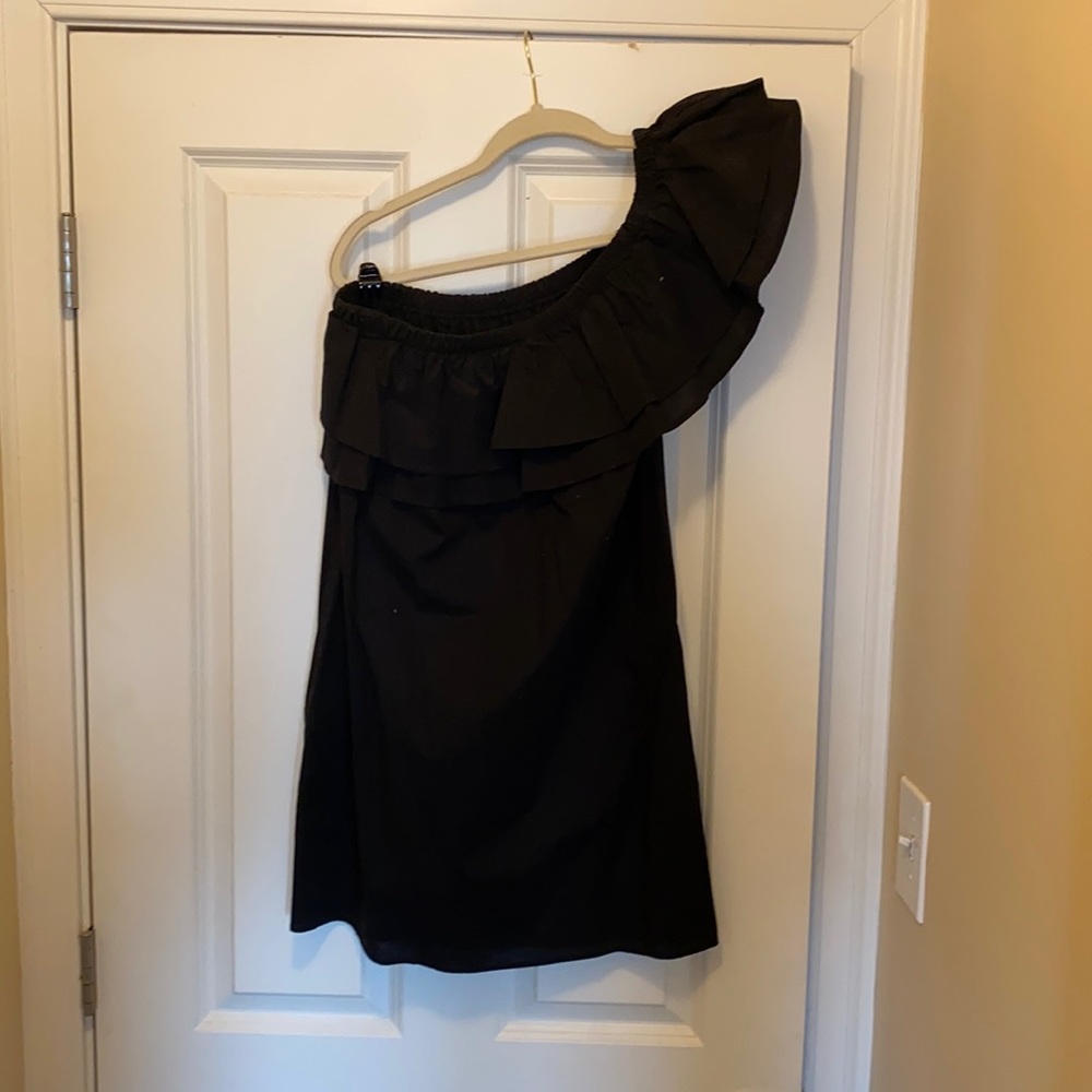 Black one shoulder ruffle dress